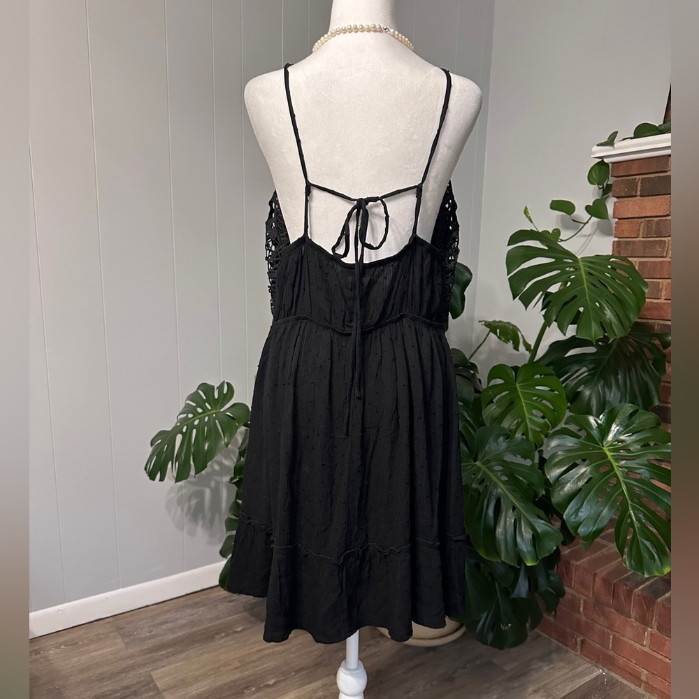 🛍️Speechless sexy black open back dress with strap shoulder excellent condition